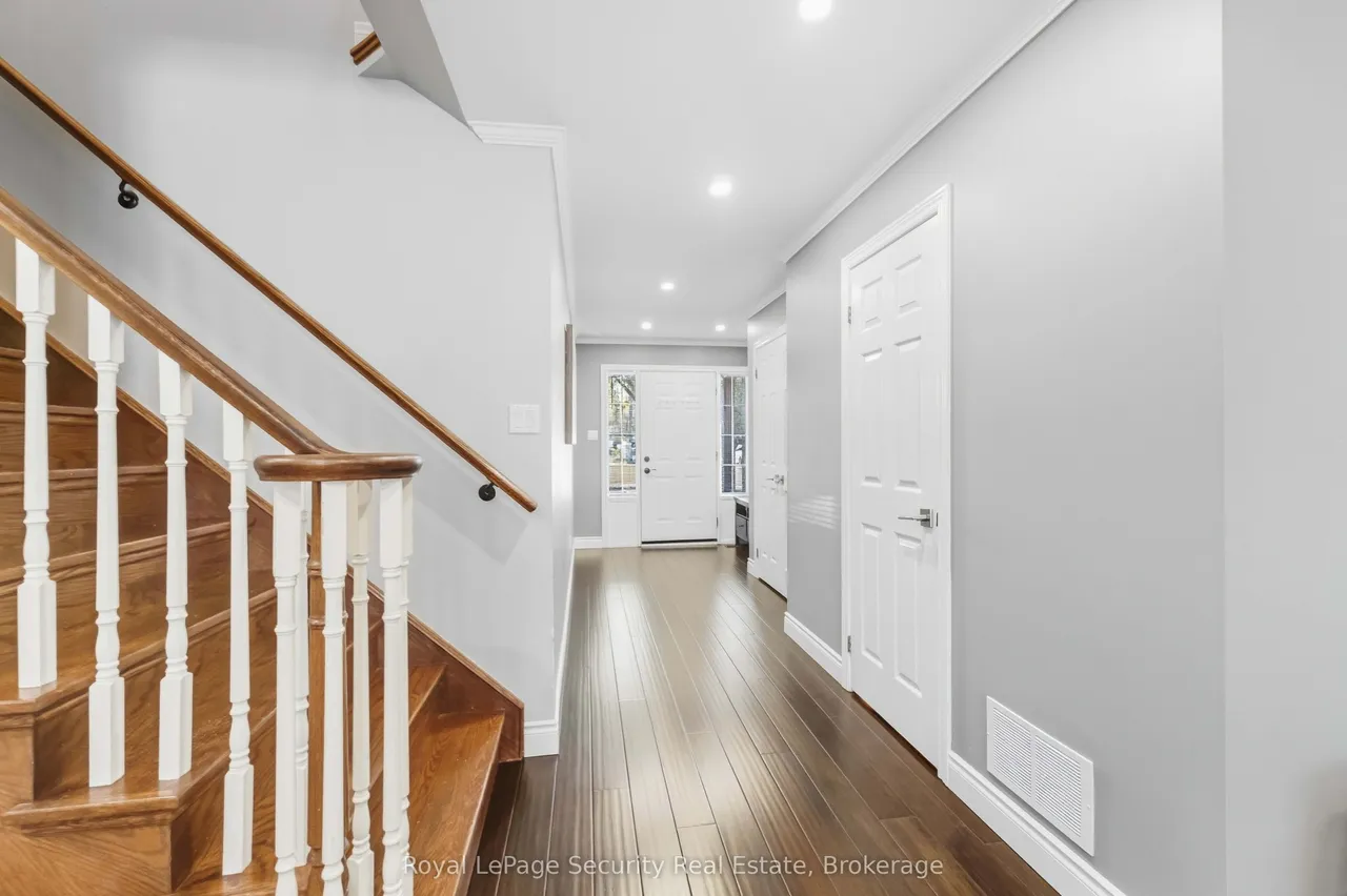 785 Tenth Avenue — photo 2
