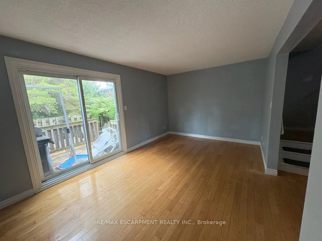 1440 Garth Street, Unit 32 — photo 6