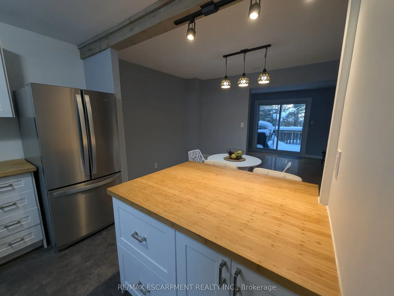 1440 Garth Street, Unit 32 — photo 3