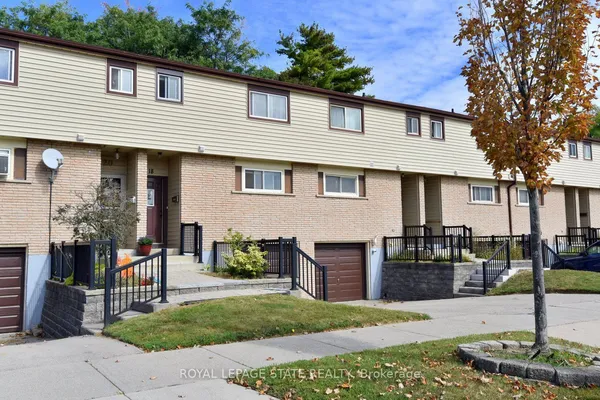 18 Claudette Gate — photo 2