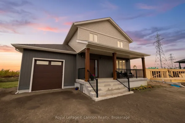 721 Topaz Place