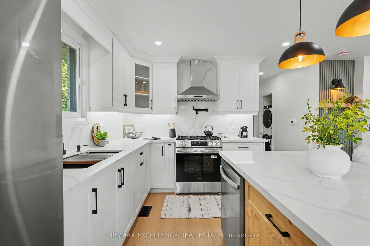 311 East 14th Street — photo 2