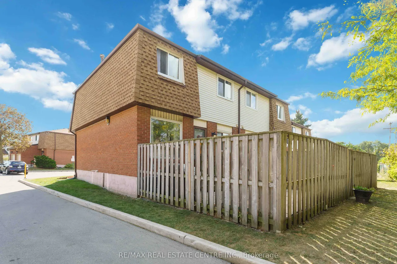 899 Stone Church Road E, Unit 4 — photo 30