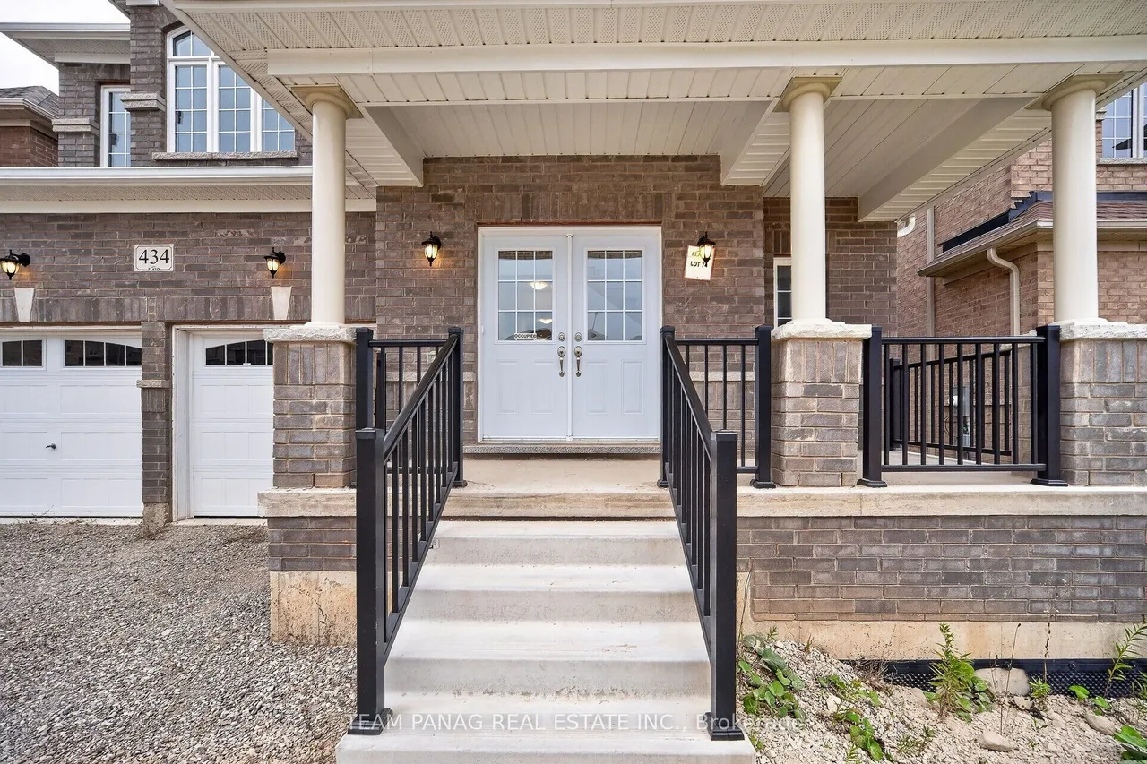 434 VanDusen Avenue — photo 3