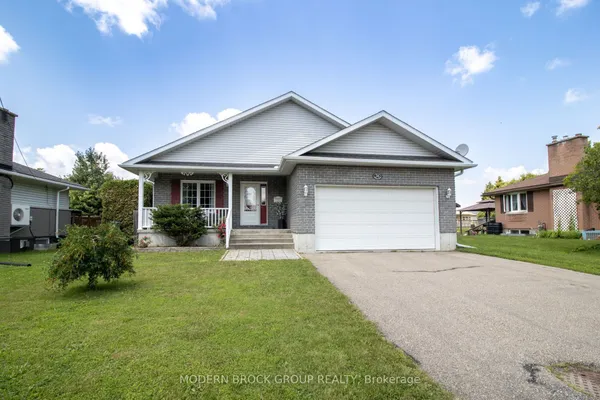 36 Hillcrest Drive — photo 2