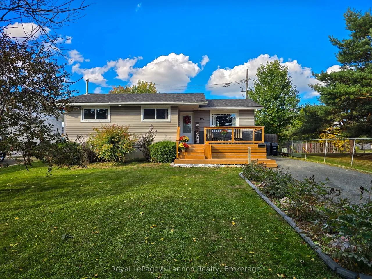 115 Newberry Crescent