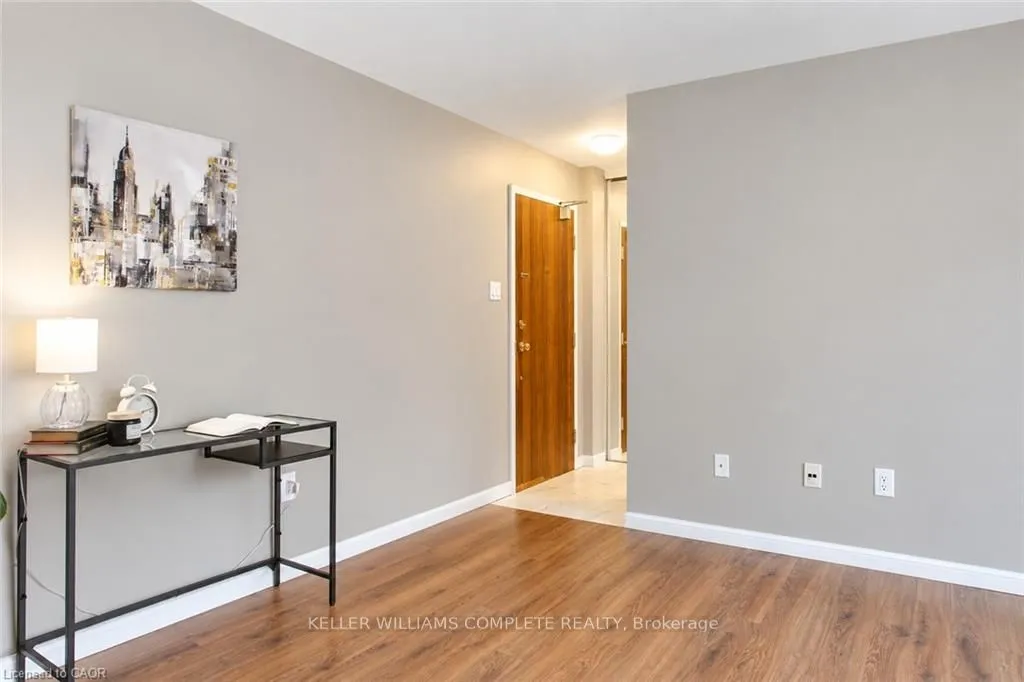 1950 Main Street W, Unit 705 — photo 3