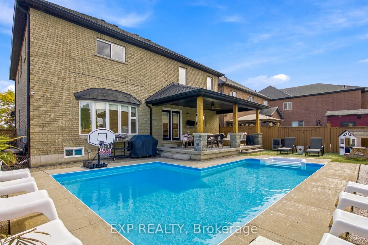 253 Upper Mount Albion Road — photo 44