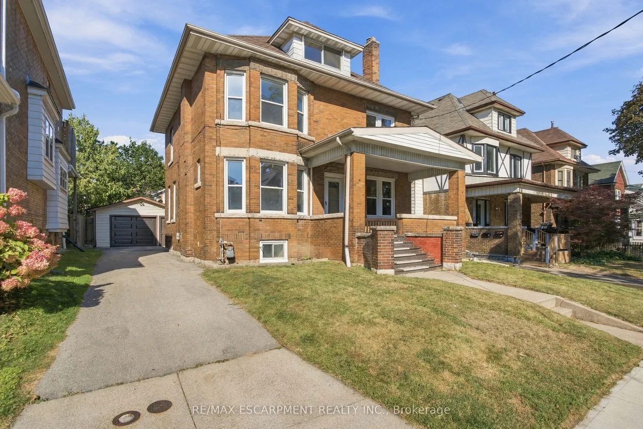 100 Balsam Avenue S — photo 3