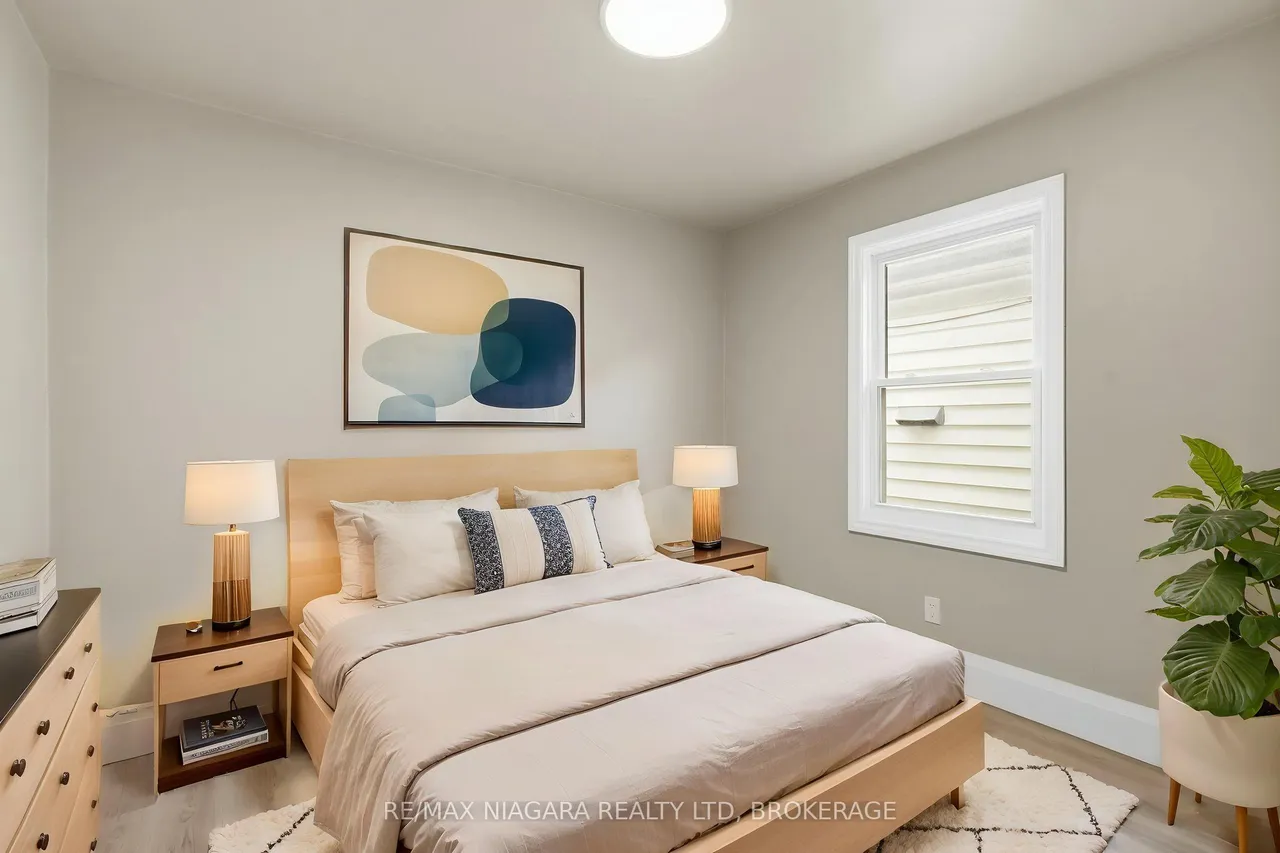 422 Brunswick Street — photo 3