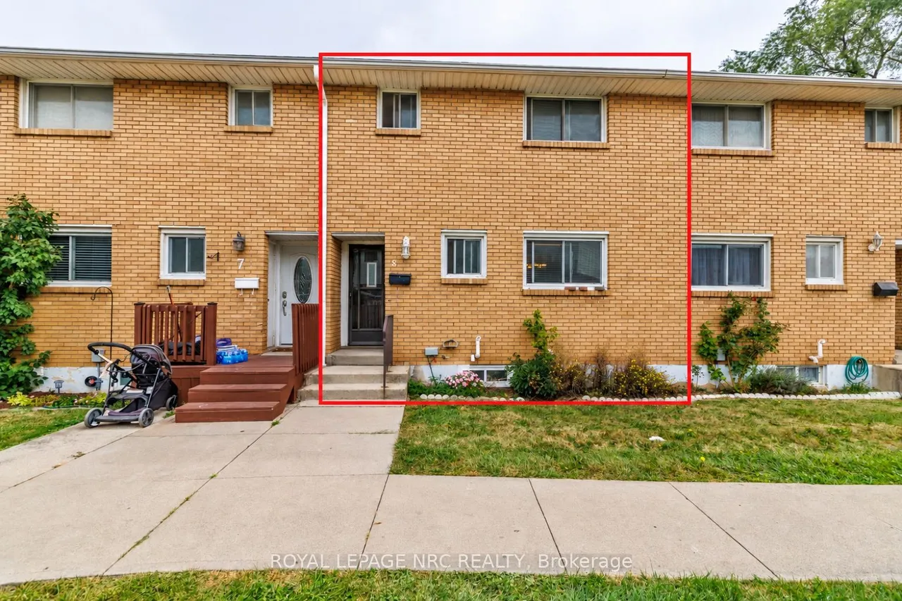 161 Berkindale Drive, Unit 8