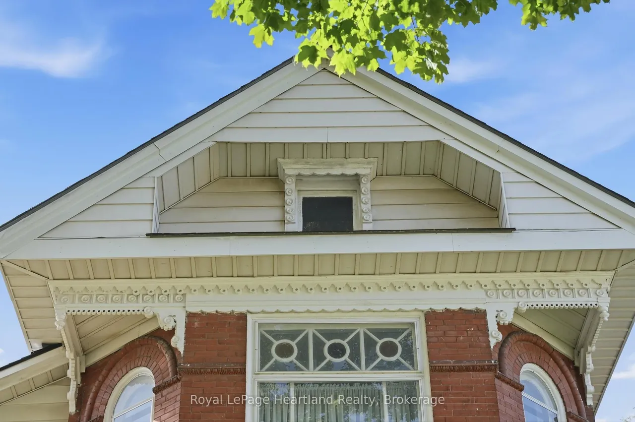 62 Orange Street S — photo 48