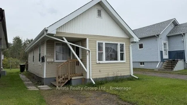 1202 Gore Street W