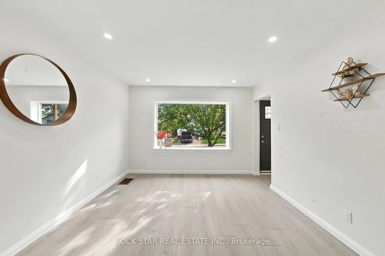 294 east 28th Street — photo 3