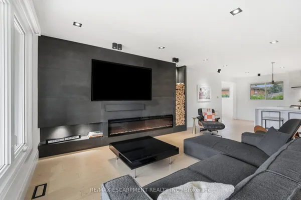 9 Donlea Drive — photo 2