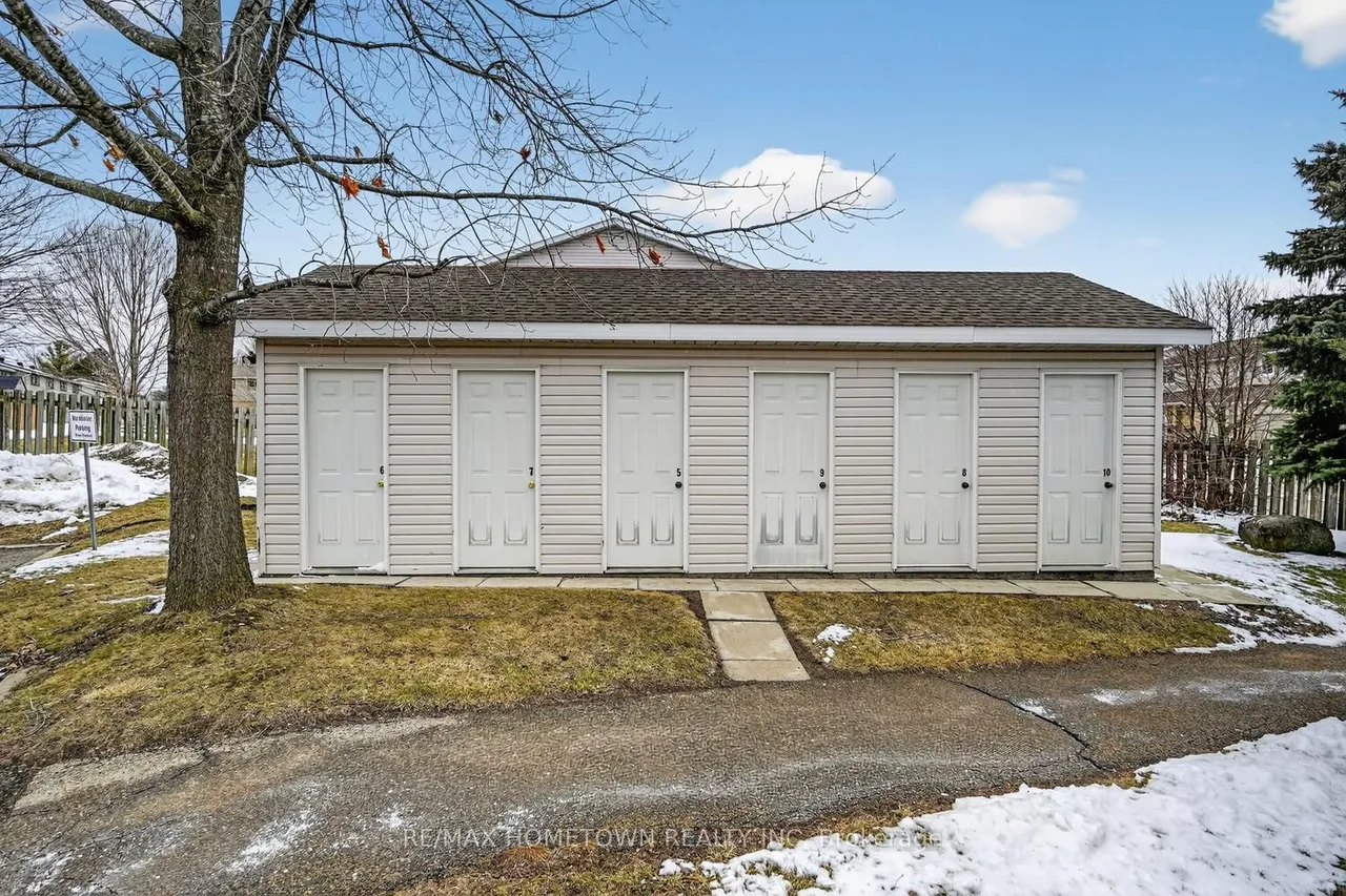 1171 Millwood Avenue, Unit 5 — photo 24