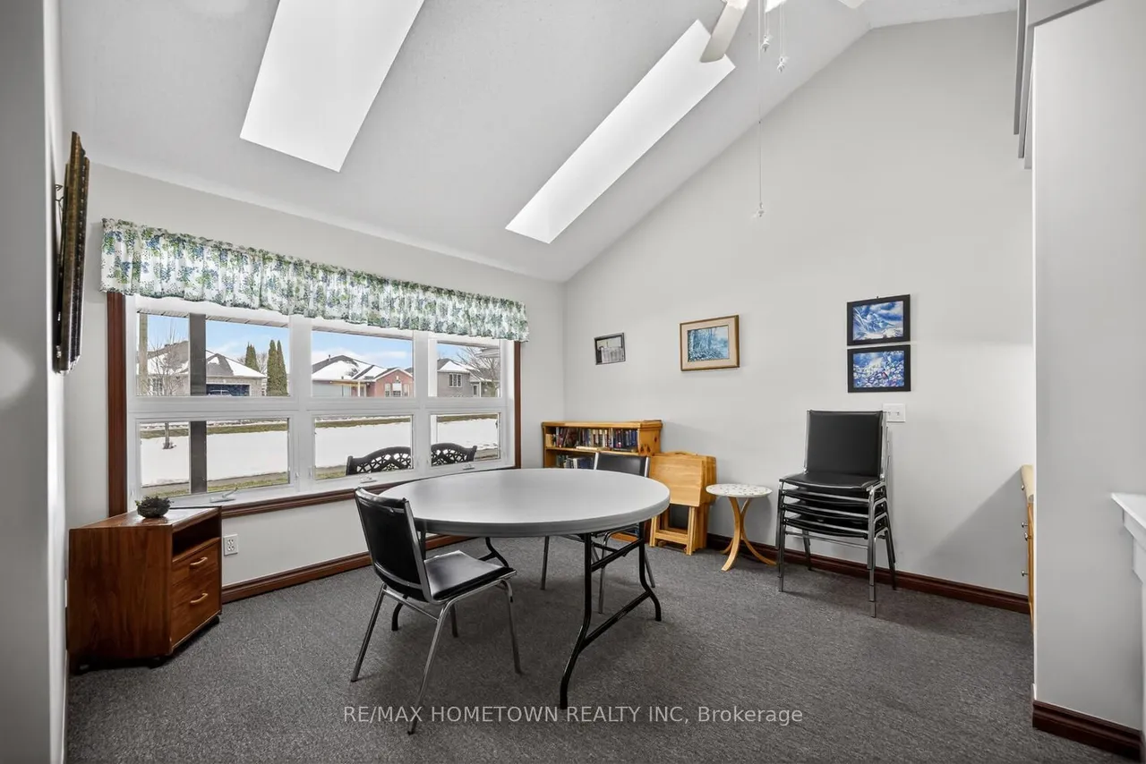 1171 Millwood Avenue, Unit 5 — photo 3