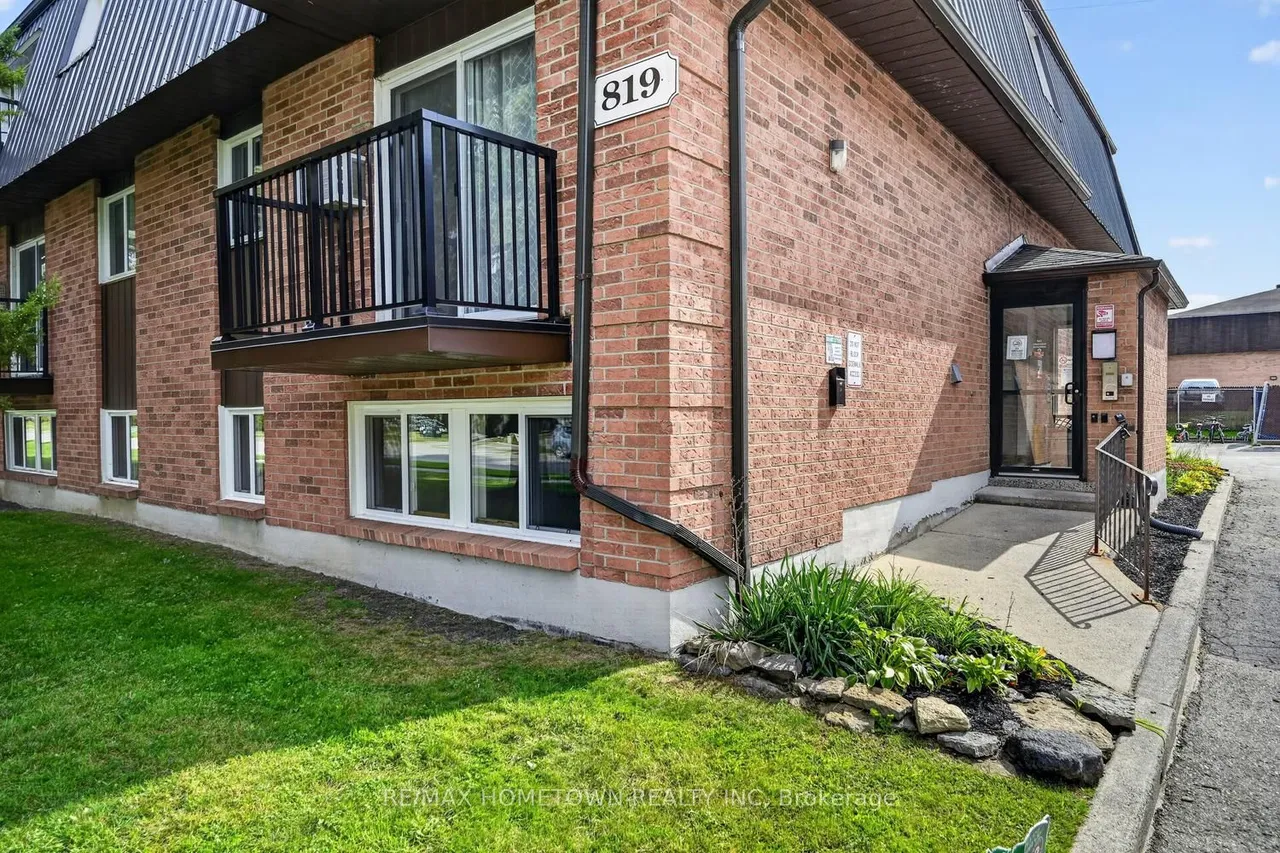 819 MACODRUM Drive, Unit 1 — photo 3