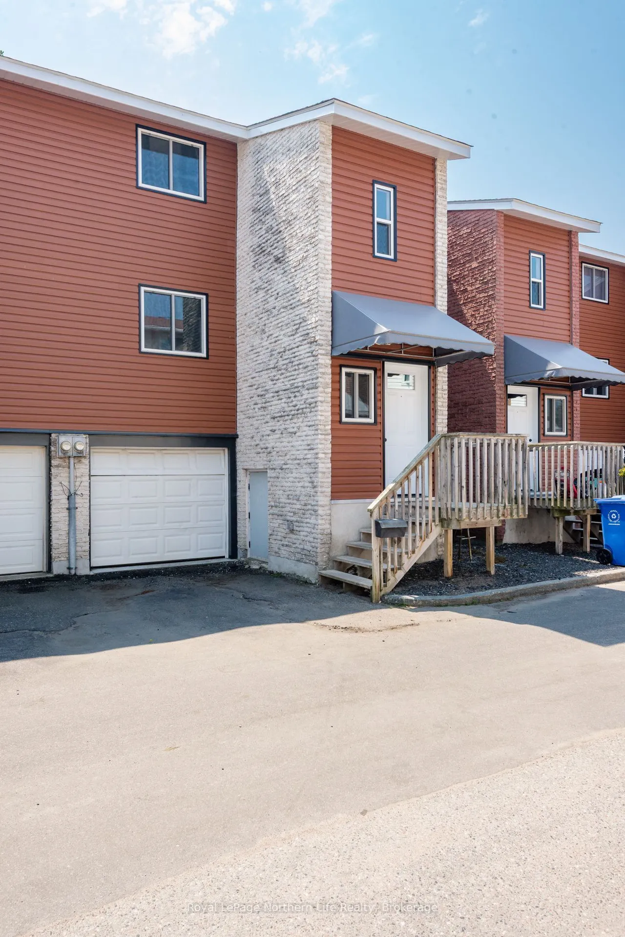 850 Lakeshore Drive, Unit 8