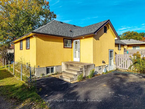 210 Powley Street — photo 2