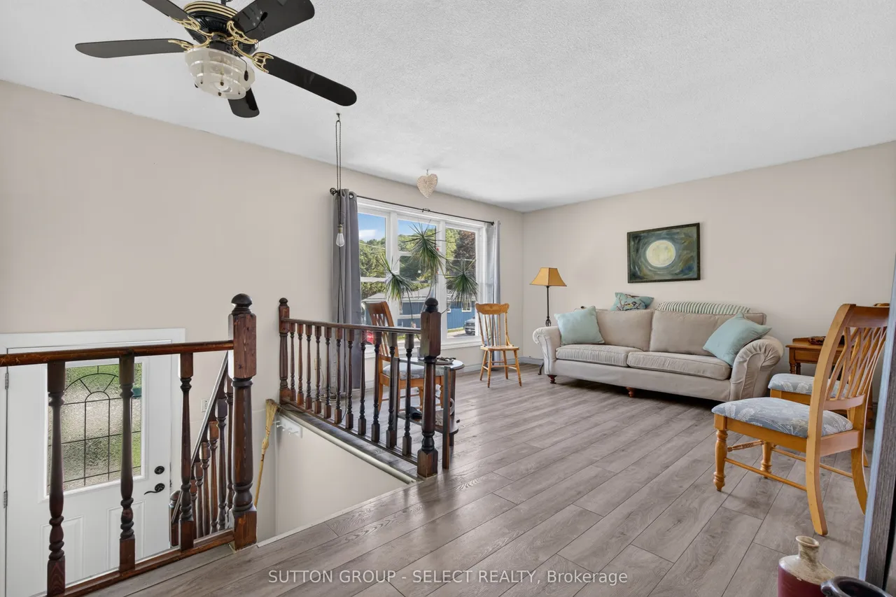 280 Charlotte Street — photo 2
