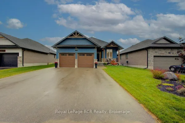 137 Walsh Street — photo 2