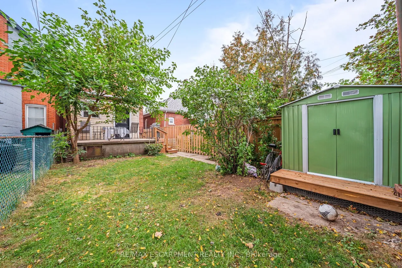 24 Belview Avenue — photo 32