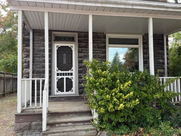 108 Buell Street — photo 2