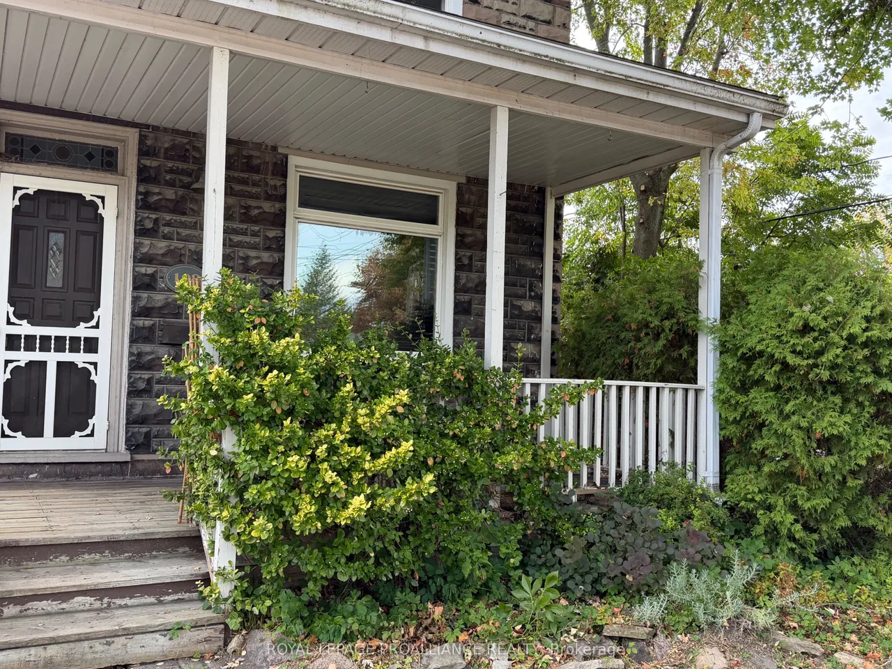 108 Buell Street — photo 3