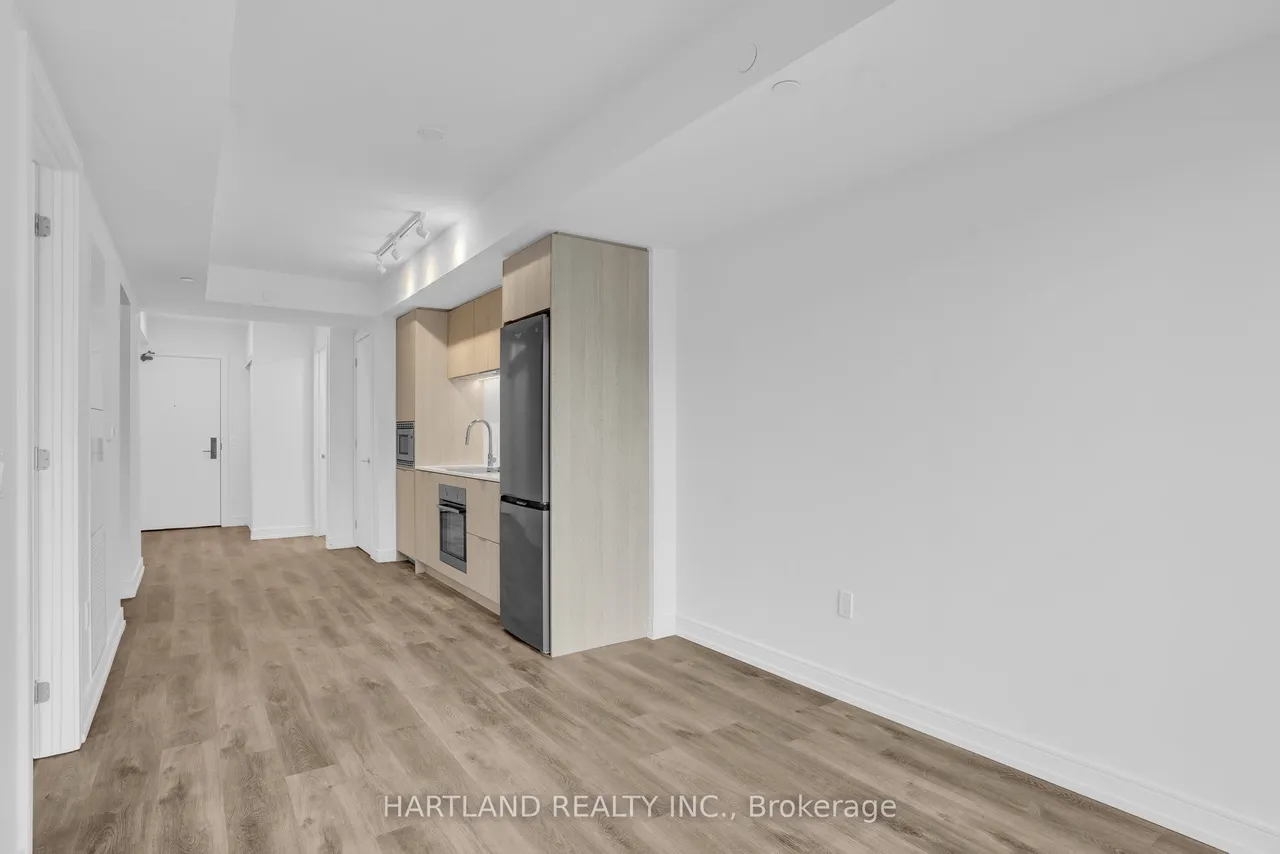1 Jarvis Street, Unit 928 — photo 3