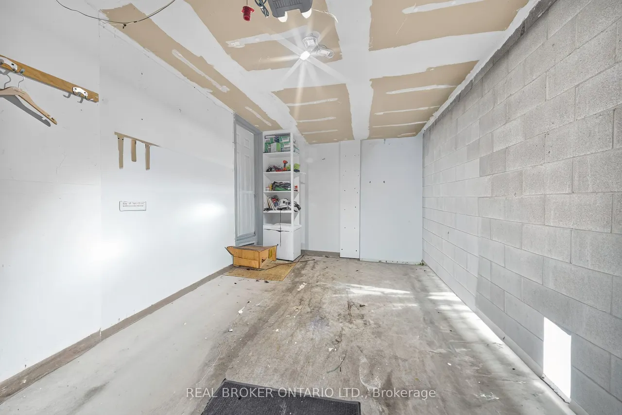 800 Paramount Drive, Unit 77 — photo 35