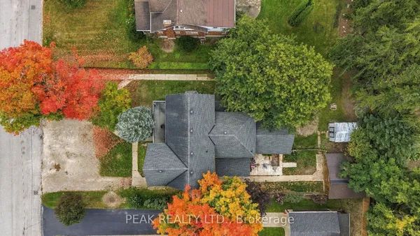 107 Cayley Street — photo 2