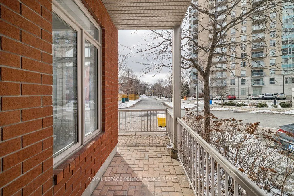 240 Meilleur Private, Unit B — photo 22