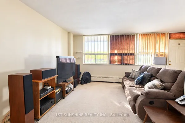 15 Nicklaus Drive, Unit 804 — photo 2