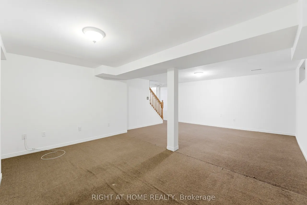 92 St Andrews Drive, Unit 92 — photo 32