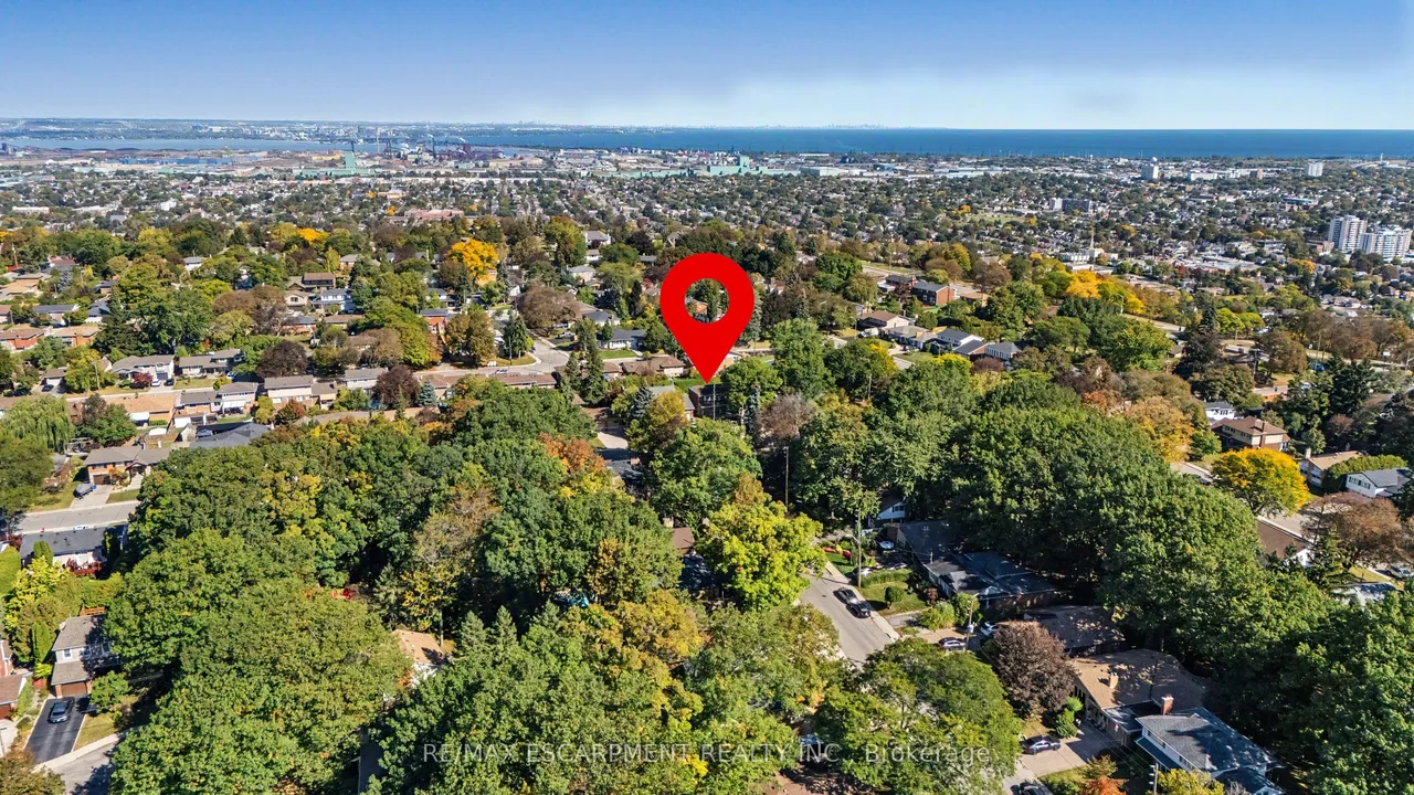 71 Margate Avenue — photo 48