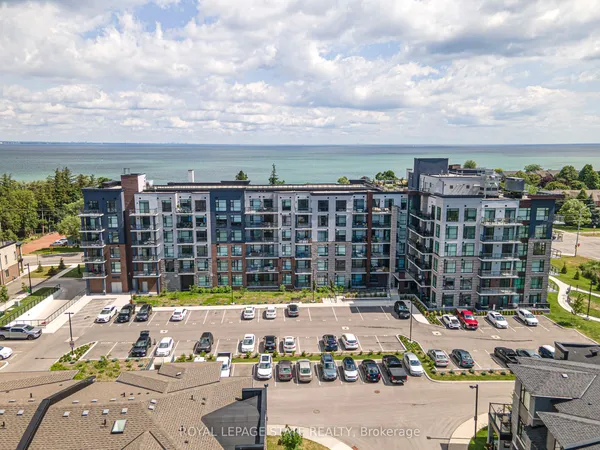 600 North Service Road, Unit 301 — photo 2