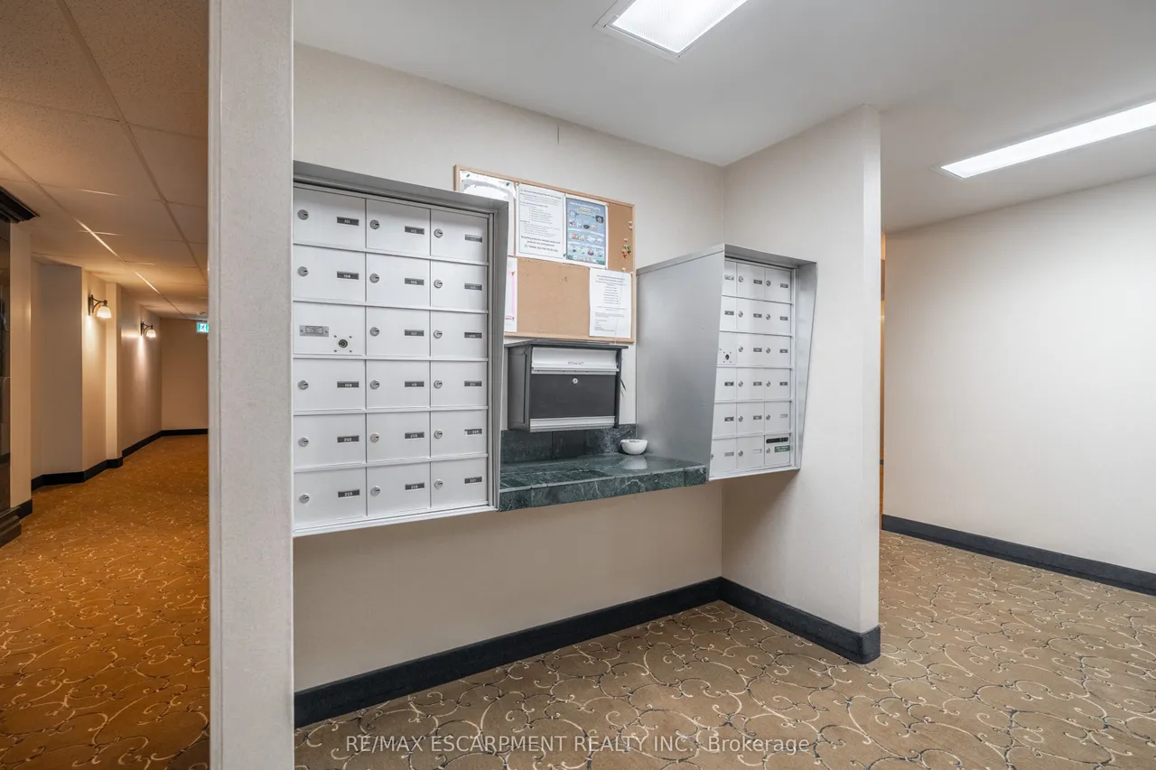 970 Golf Links Road, Unit 306 — photo 3