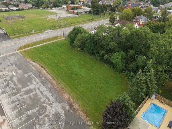 1242 Highway 8 N/A — photo 2
