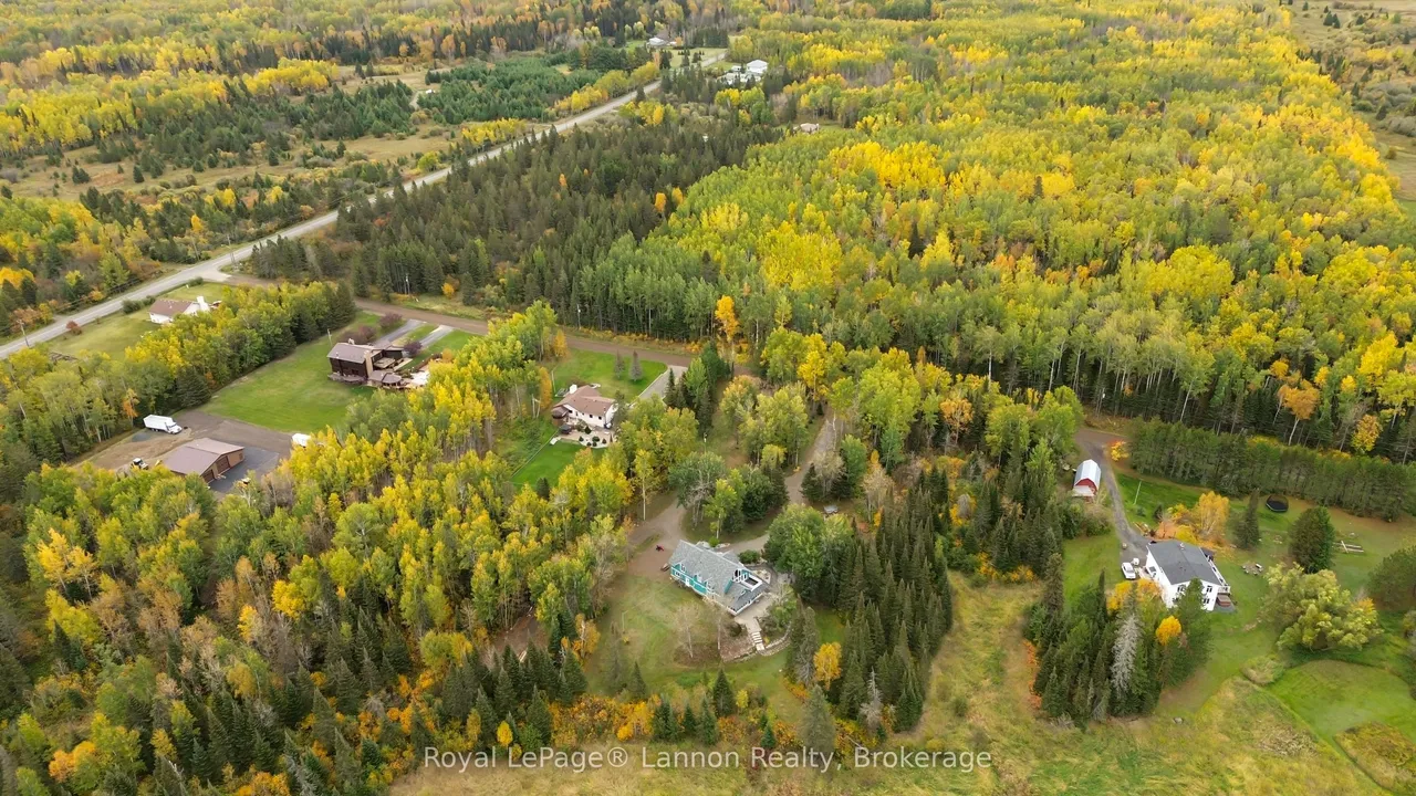 2165 Gregor Road — photo 49
