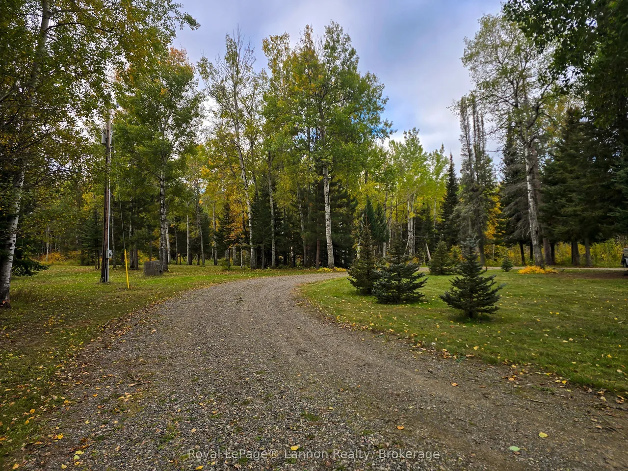 2165 Gregor Road — photo 48
