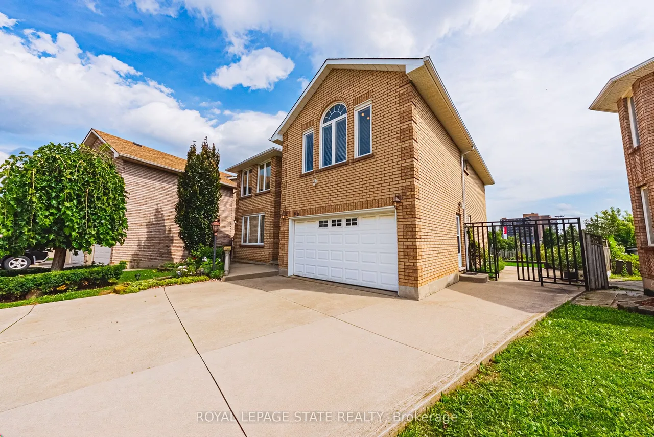 90 Fairington Crescent — photo 3