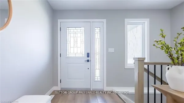 230 BEECH Street — photo 2