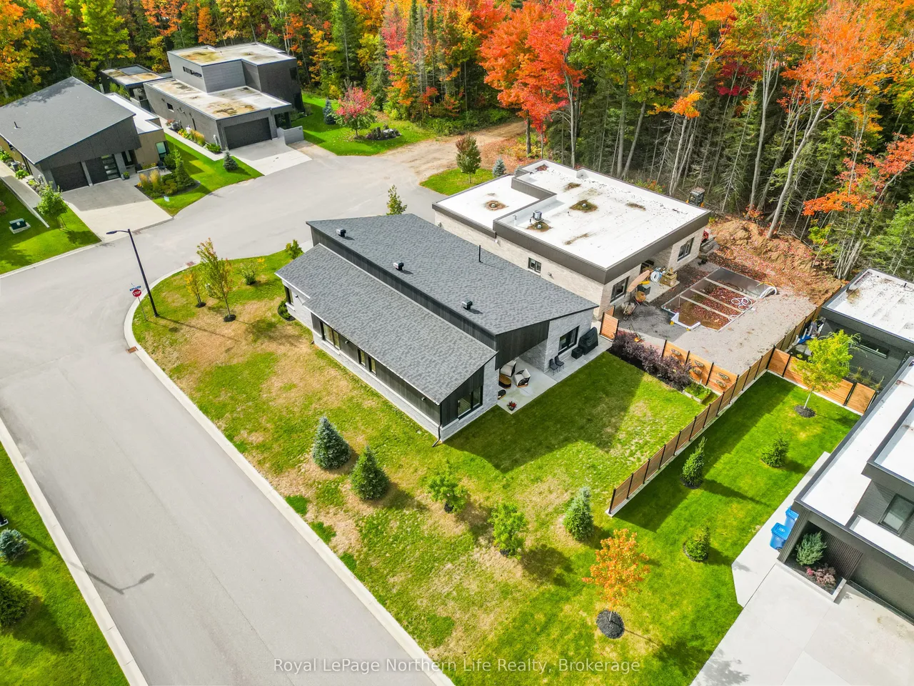 164 Sugarbush Street — photo 41