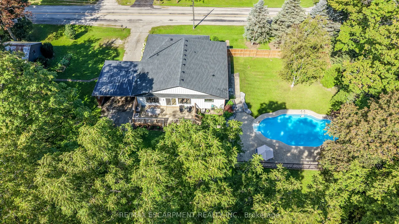 1355 Woodburn Road — photo 3