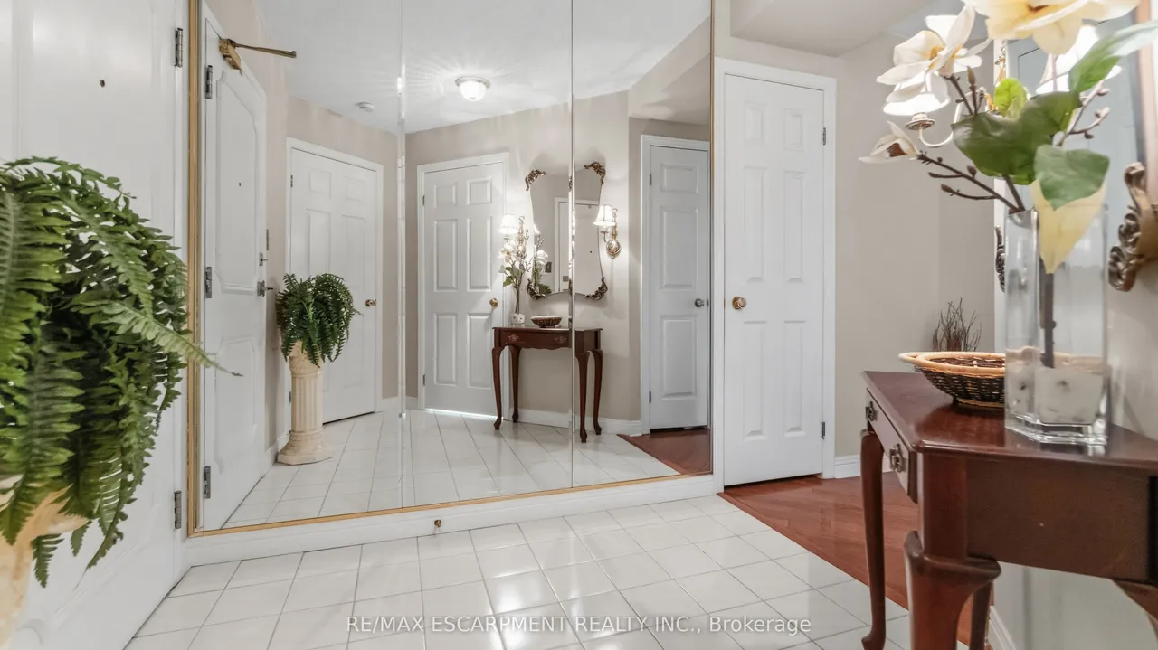 8 Village Green Boulevard, Unit 510 — photo 3