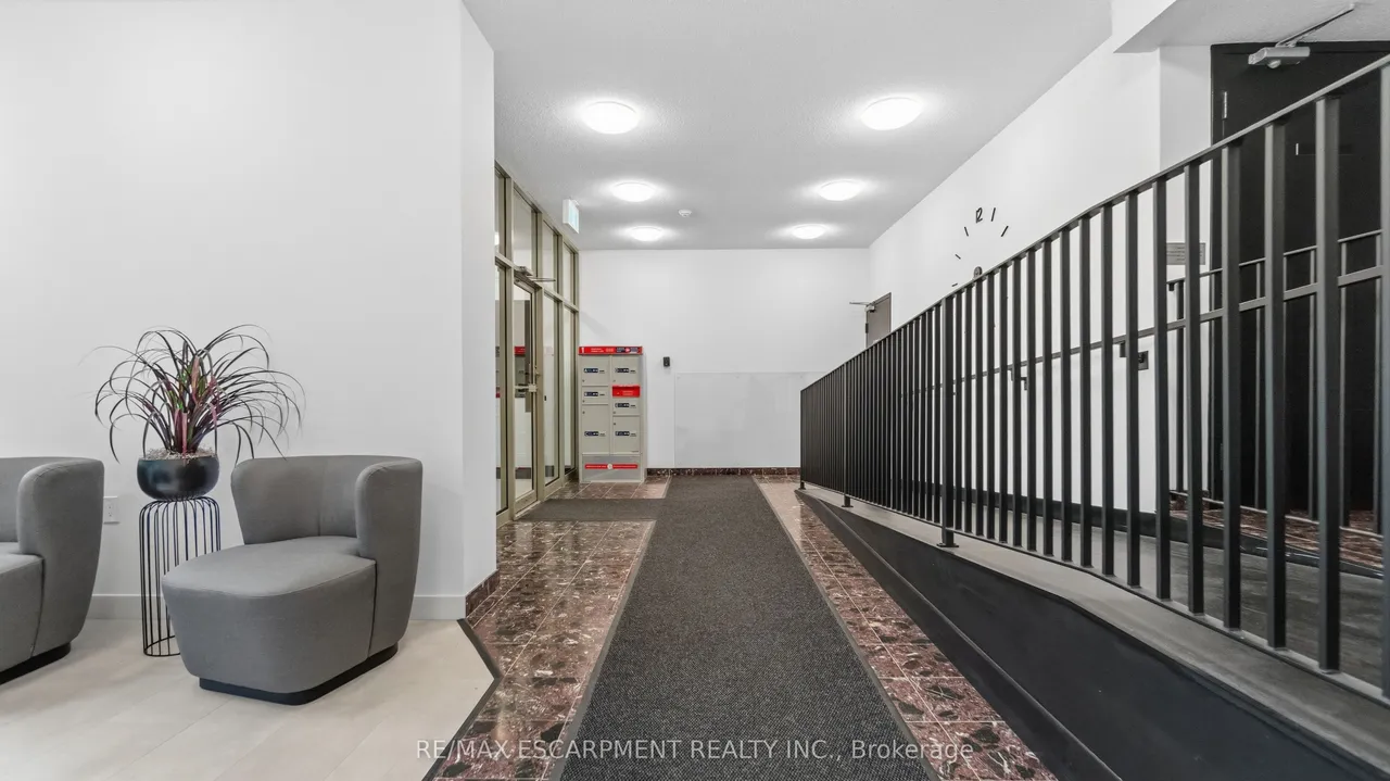 8 Village Green Boulevard, Unit 510 — photo 29