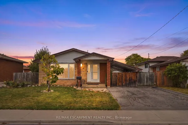19 Ellingwood Avenue