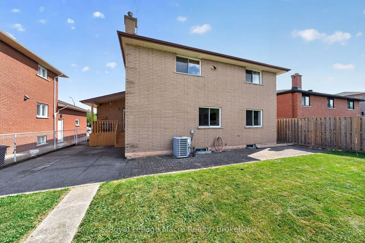 1163 Greenhill Avenue — photo 46