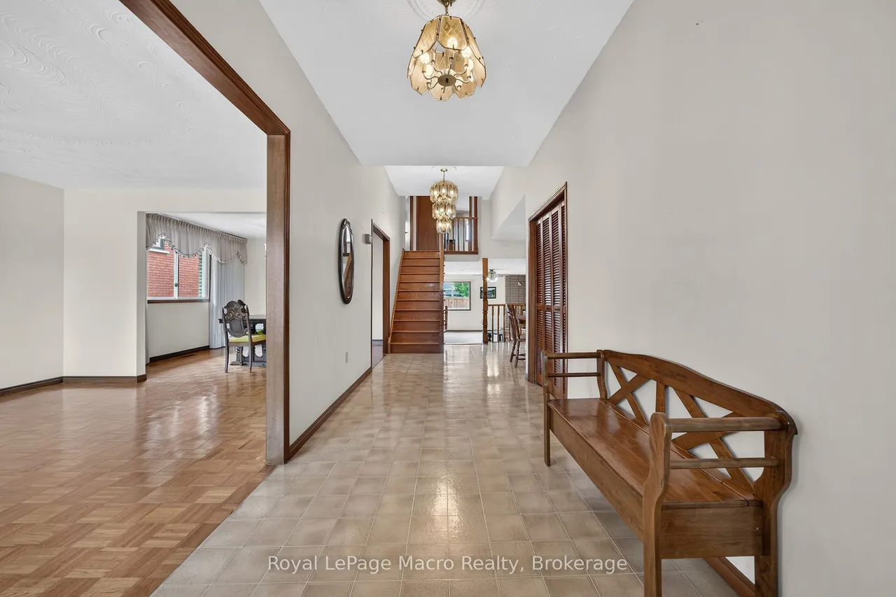 1163 Greenhill Avenue — photo 3